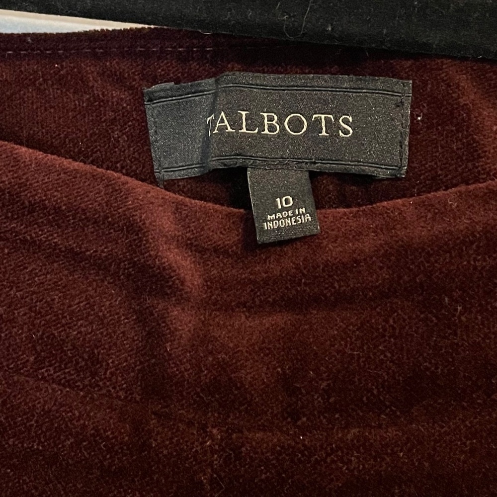 Talbots Burgundy Ankle Pants - Picture 5 of 6